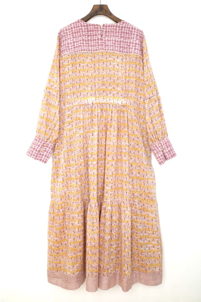 4way タックワンピース –Neesha– | humongous